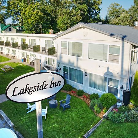 Lakeside Inn Орилия Екстериор снимка